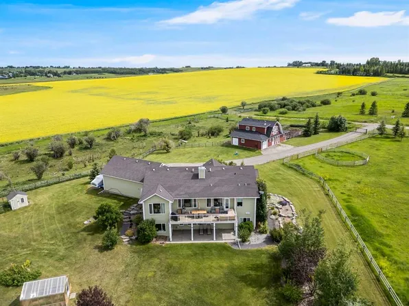 258060 SE 48th St W, Foothills County, AB T1S 5V8