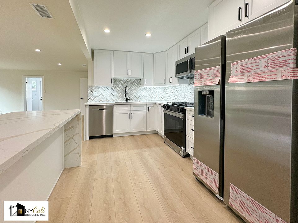 Brand new kitchen and appliances.