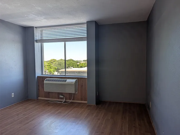 7520 Hornwood Dr #402 — Photo 25