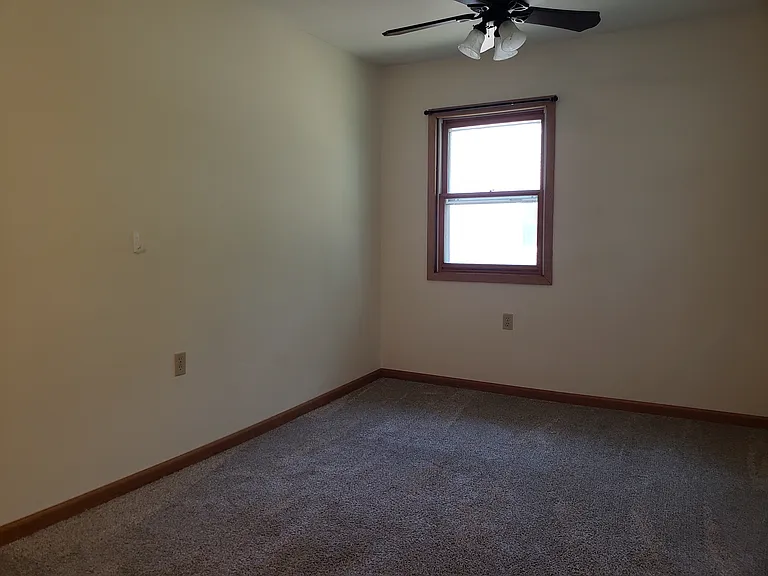 2267 S Syene Rd — Photo 18