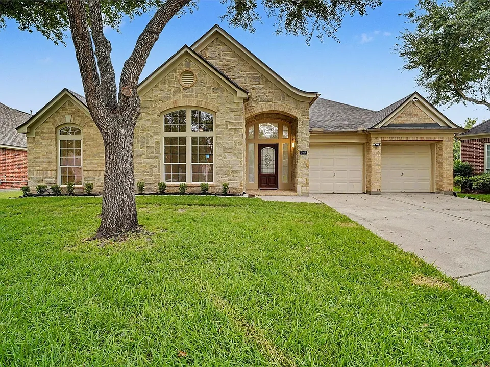2905 Summer Cape Ct