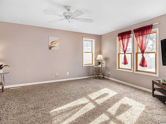 2nd image of 40 N Winding Dr