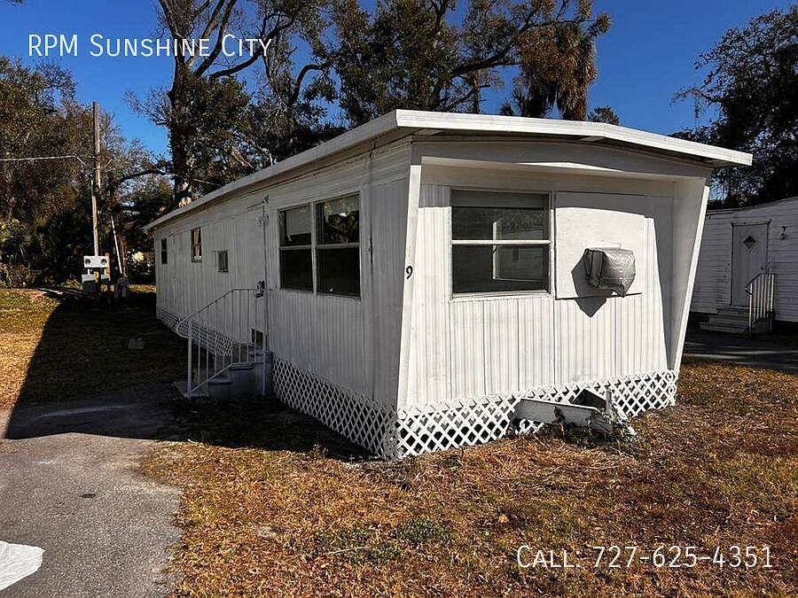 1st image of 710 S 50th St #9