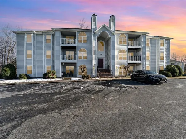 3642 Morris Farm Dr APT 1C, Greensboro, NC 27409