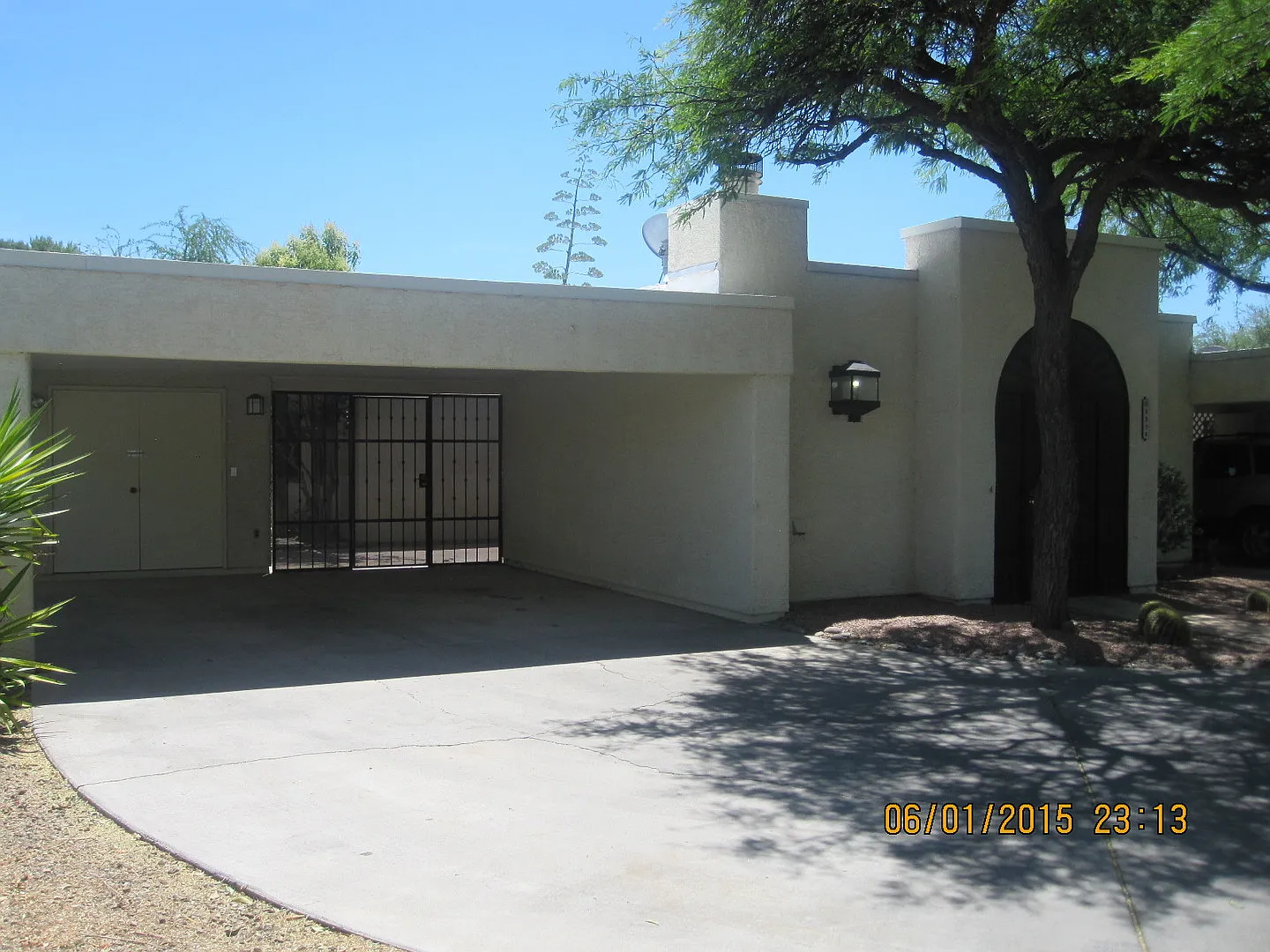 Lazy Creek Townhomes. — Photo 4