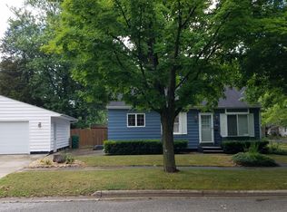 1220 N 15th St, Niles, MI 49120