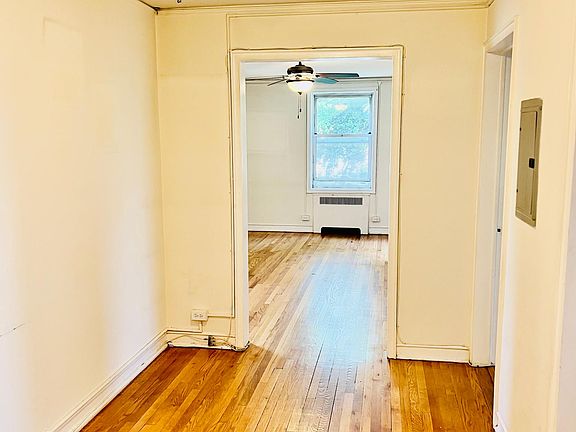 2nd image of 48 Windle Park APT F1