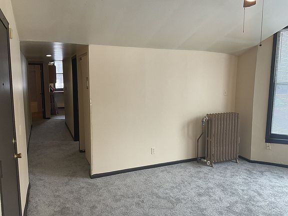 2nd image of 1600 Emerson Ave N #2