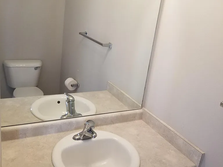 584 Governor Treutlen Cir — Photo 8