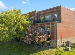 820 N Niles Ave #D, South Bend, IN 46617