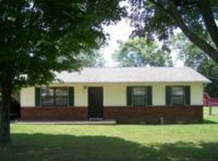 59 Town Branch St, Crossville, TN 38555