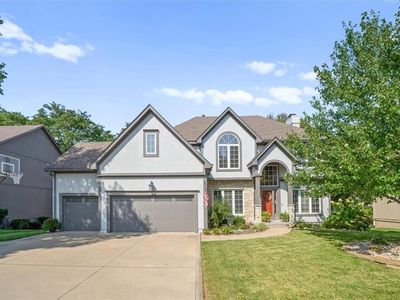 5808 NE Coral Dr, Lees Summit, MO, 64064