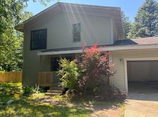 5555 N Williamston Rd, Williamston, MI 48895