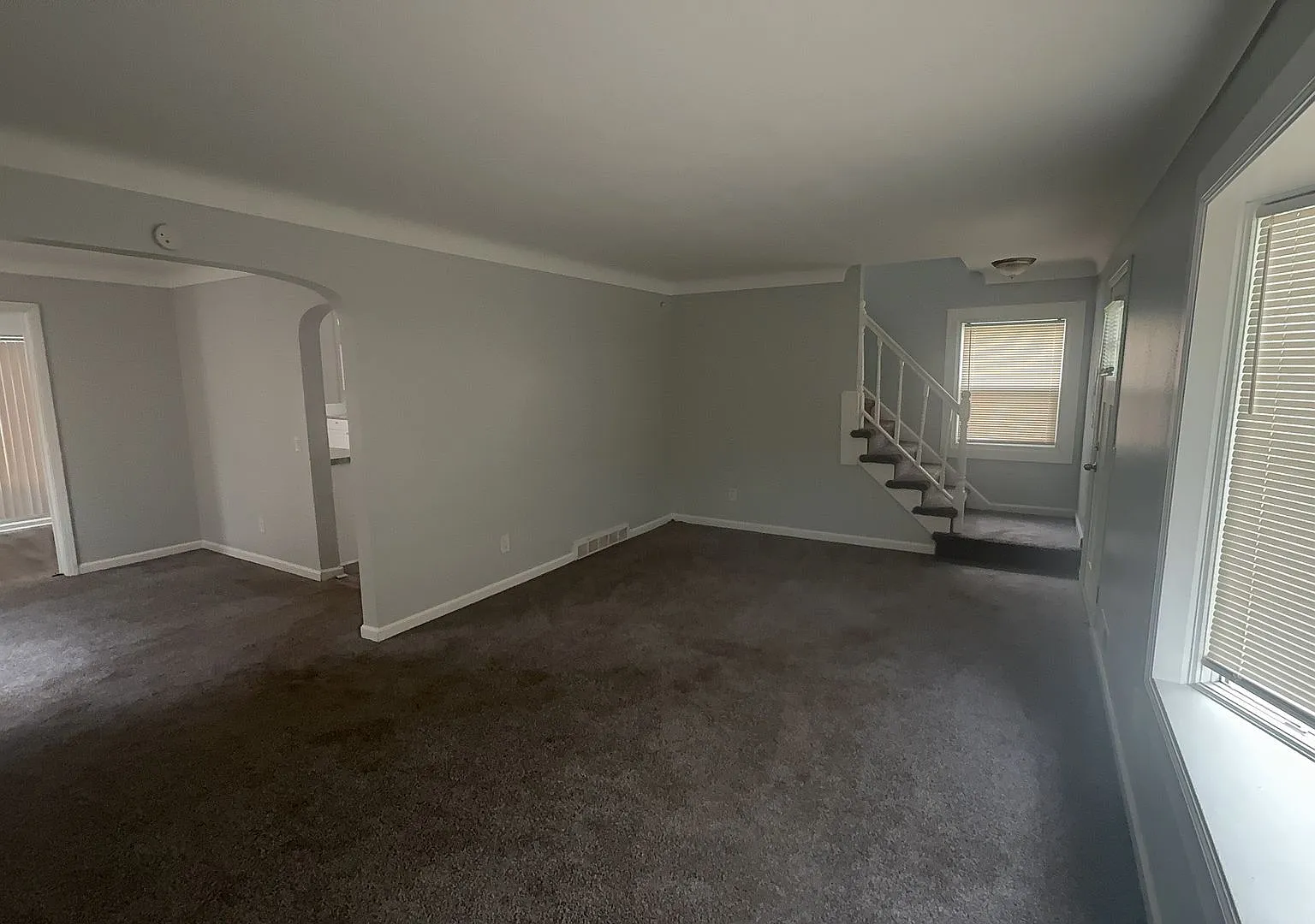 Spacious 3-Bedroom, 1.5-Bathroom Home near Highland Park — Photo 4