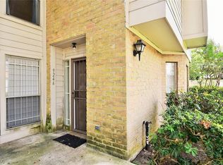 9246 Westwood Village Dr #23, Houston, TX 77036