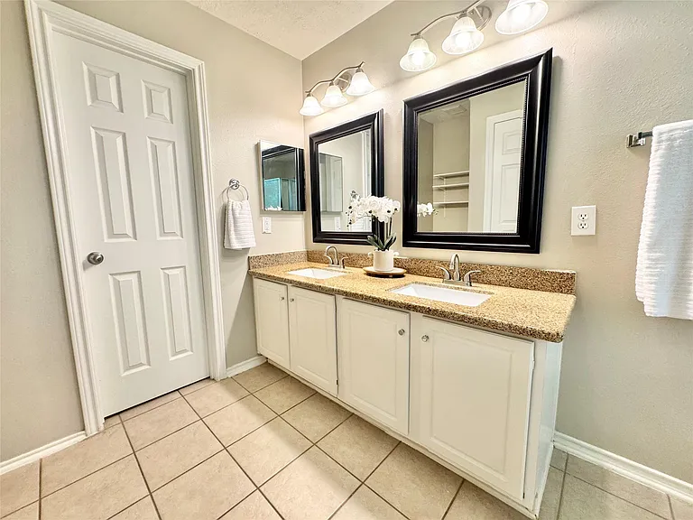 234 W Stedhill Loop — Photo 28