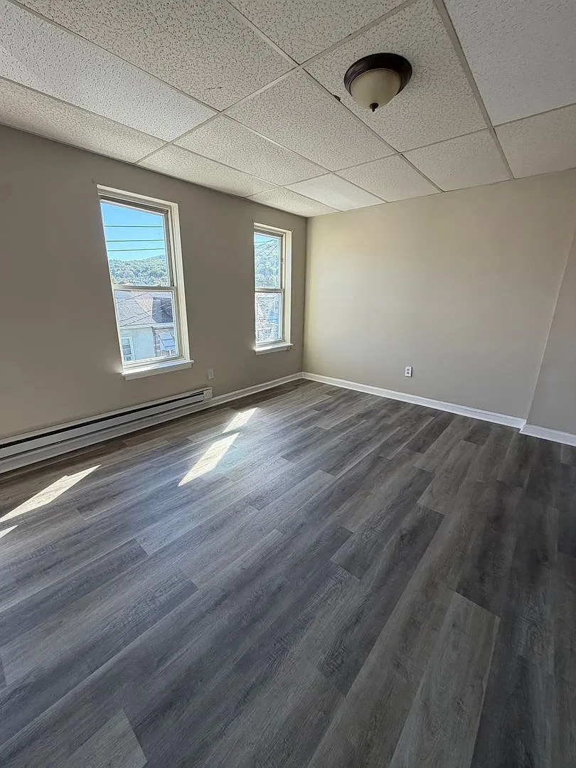 316 S 8th Street — Photo 2