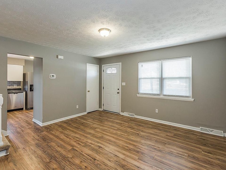 1st image of 3233 Mammoth Dr
