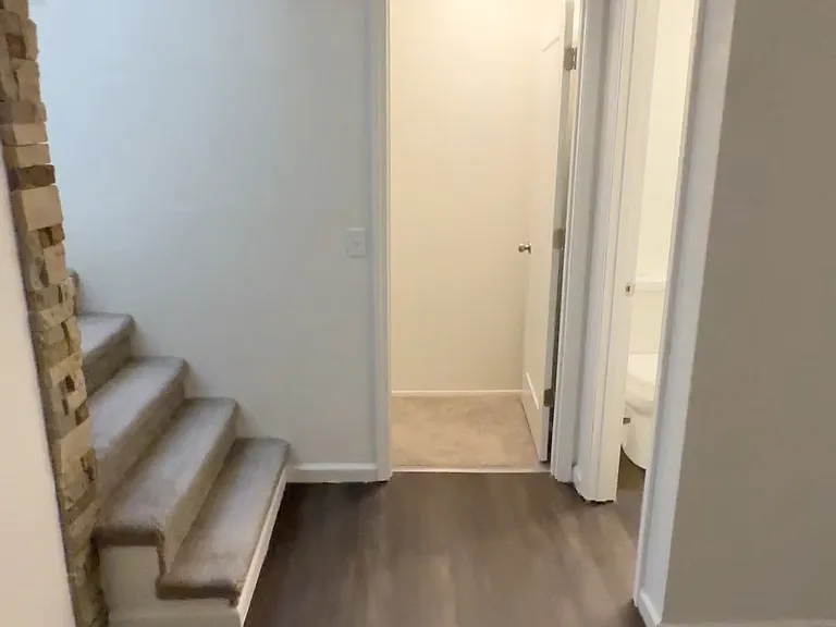 2503 Savoy Dr — Photo 15