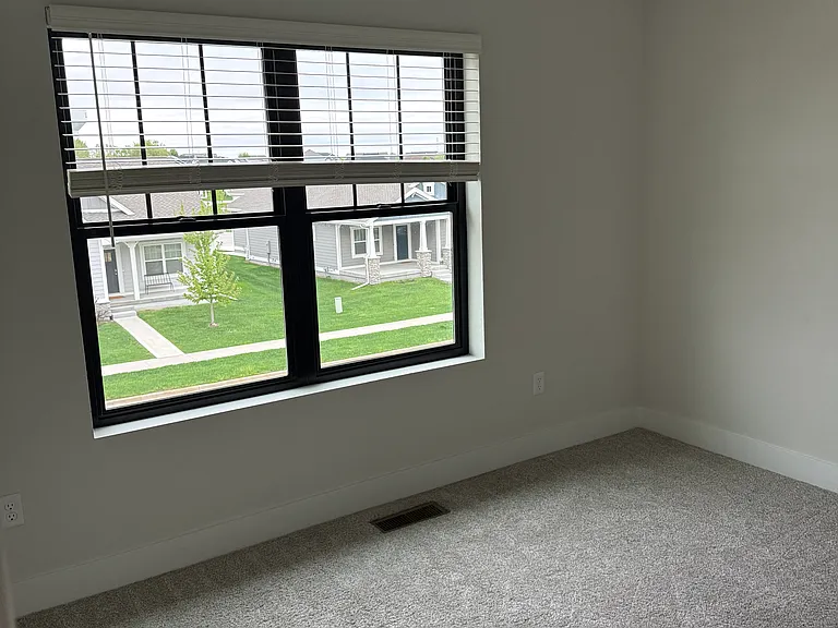 2911 SW Prairie Trail Pkwy — Photo 9