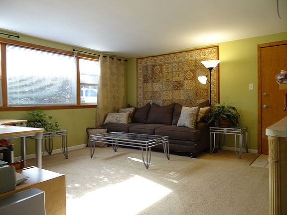 2nd image of 10114 Hartford Ct