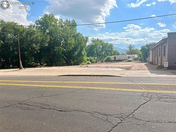 2nd image of 431 S 9th St
