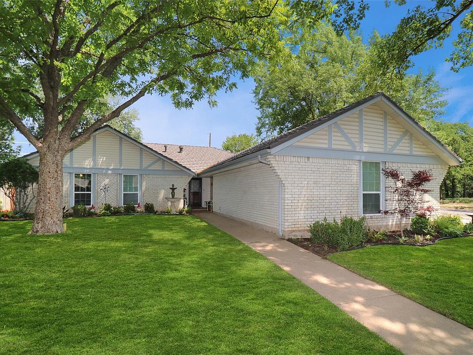 1st image of 2001 Heather Way Dr