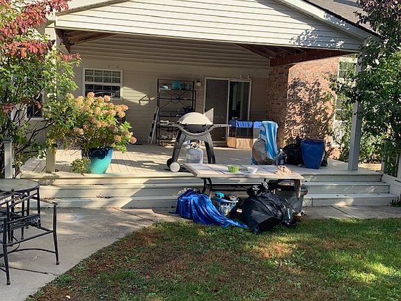 4th image of 6442 Woodside Ct #14