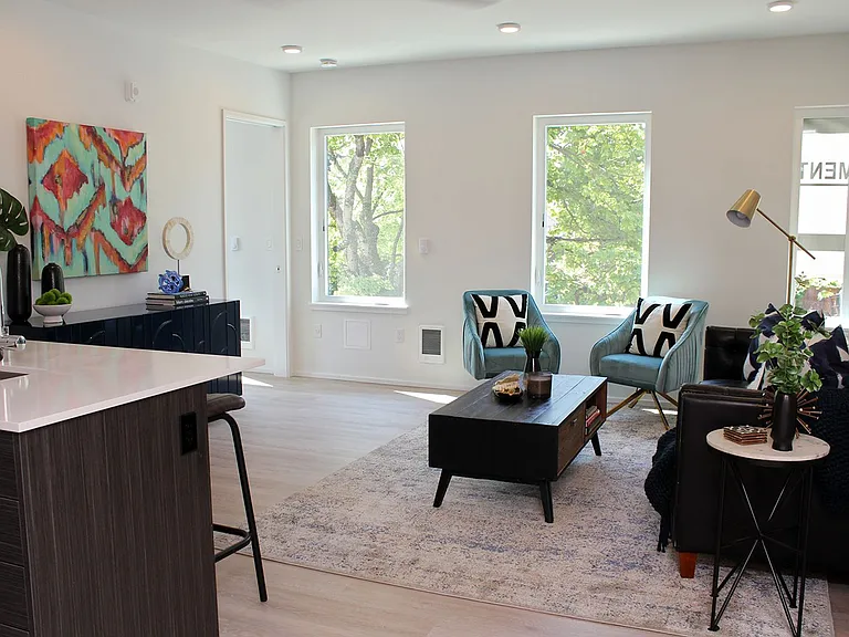 1611 N Rosa Parks Way #101-306 — Photo 5