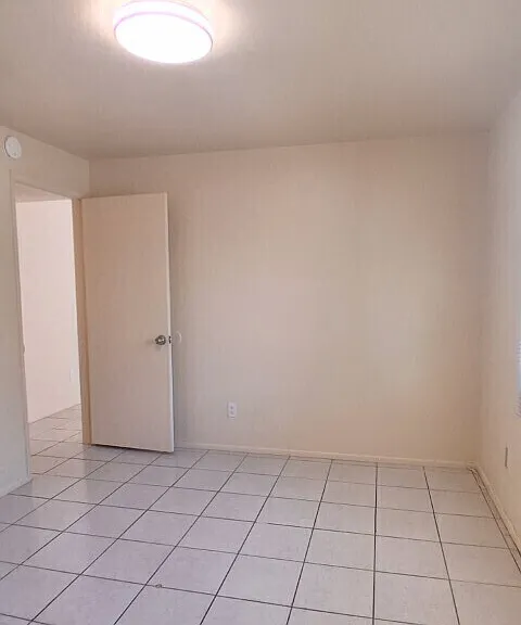3646 N 69th Ave #7 — Photo 10