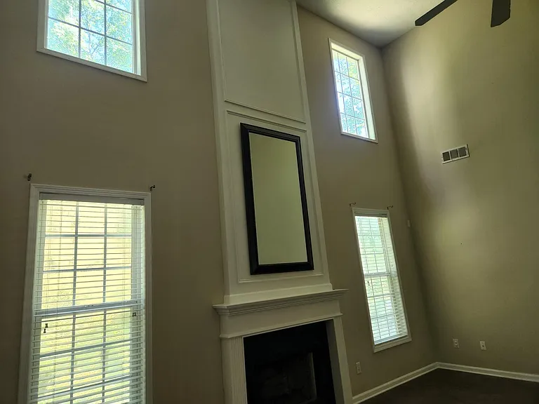 2350 Kirkstone Dr — Photo 20
