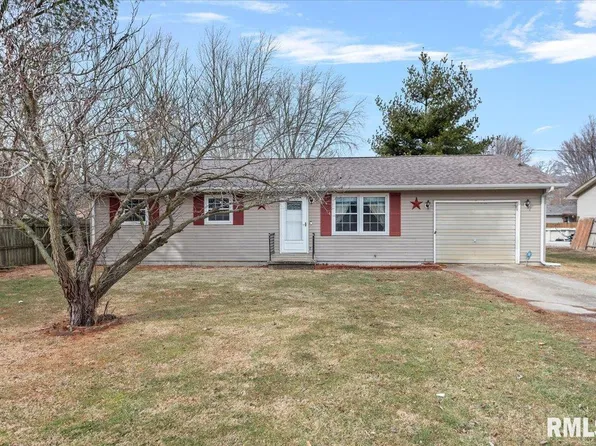 1409 Cindy Ln, Taylorville, IL 62568