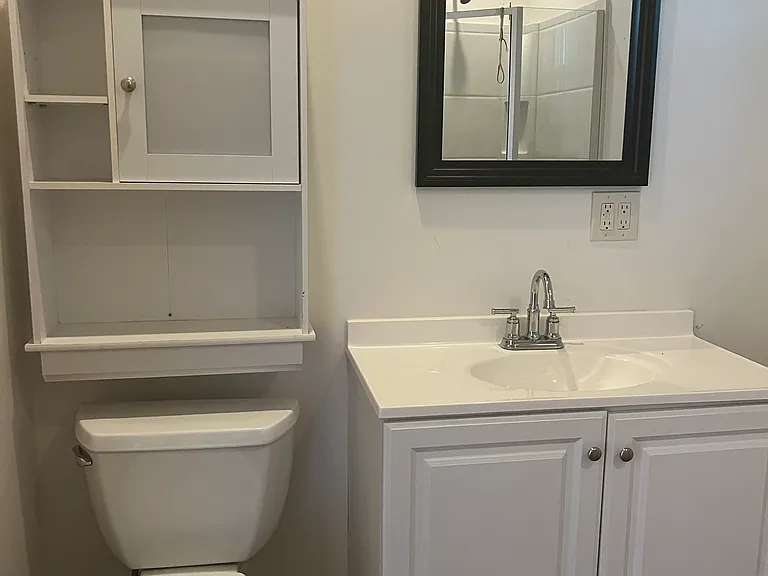 A Rd — Photo 5