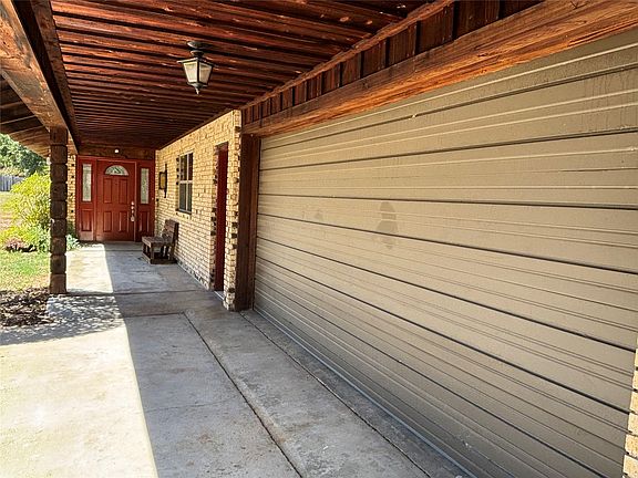 3rd image of 367 W Cliff Dr