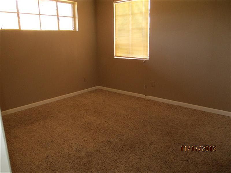 2nd image of 1913 S Fern Ave