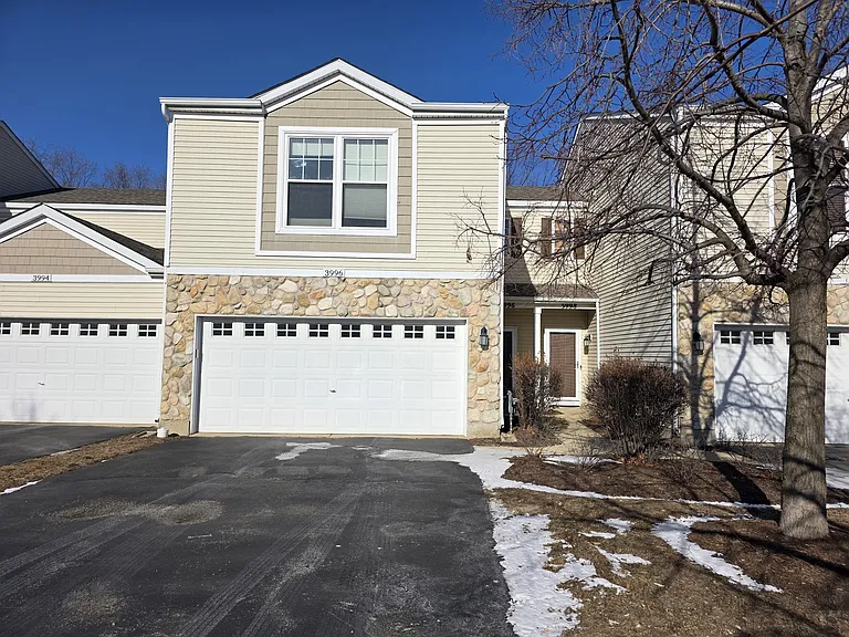 3996AURORA Blackstone Dr — Photo 1