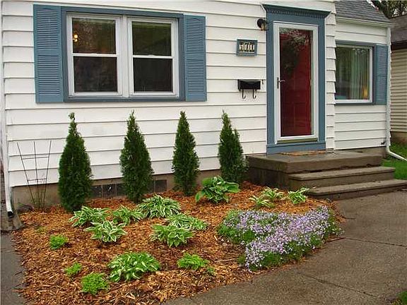 2nd image of 544 E Gunson St