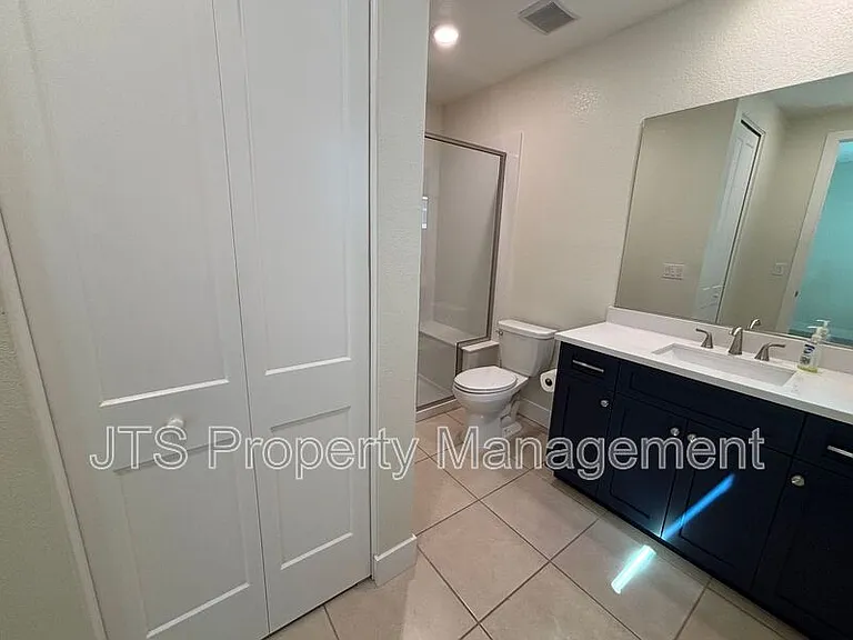 12086 Mircado Way — Photo 11