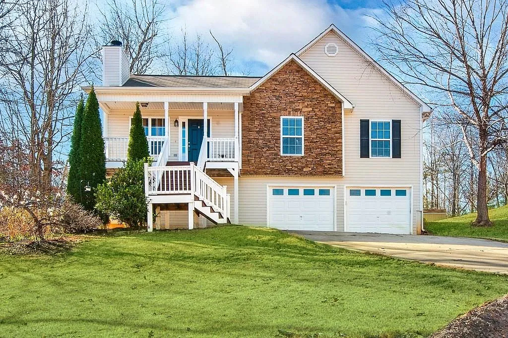 157 Greatwood Dr photo 1