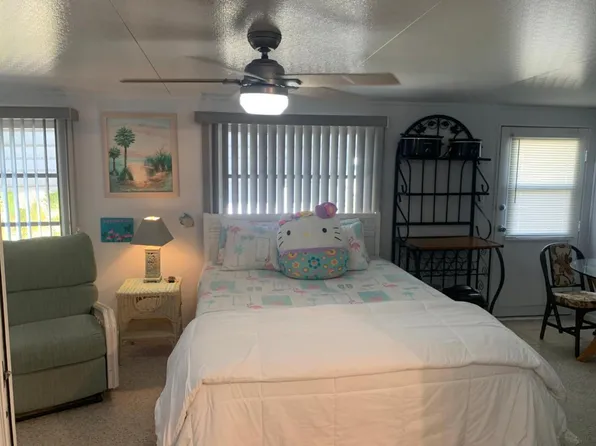 1891 Englewood Rd Lot 158, Englewood, FL 34223