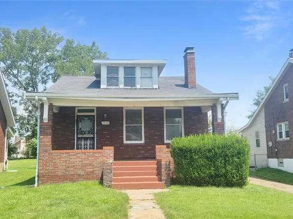 7235 Normandy Pl, Saint Louis, MO 63121