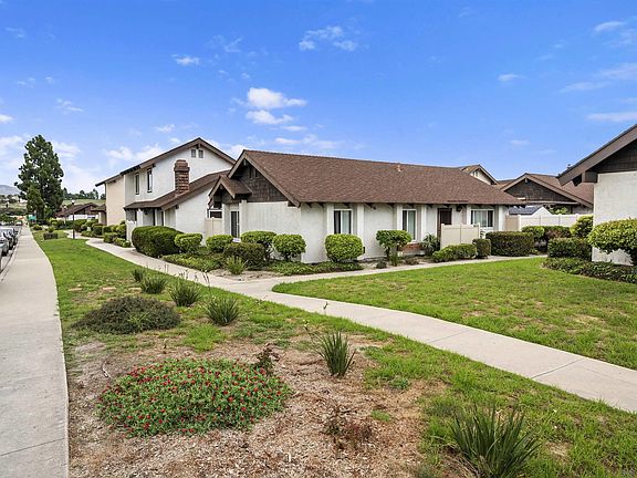 4th image of 2812B Alta View Dr