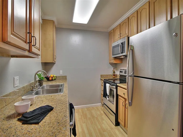 Kitchen *Various