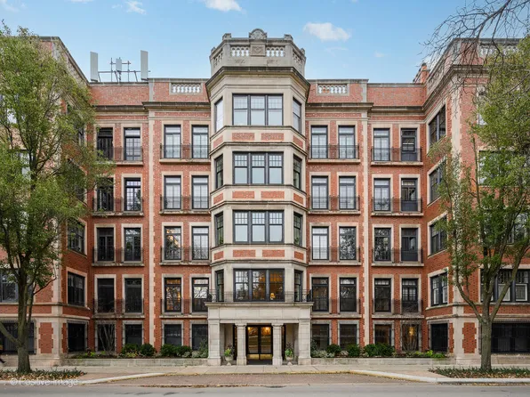 305 W Fullerton Pkwy APT 4W, Chicago, IL 60614