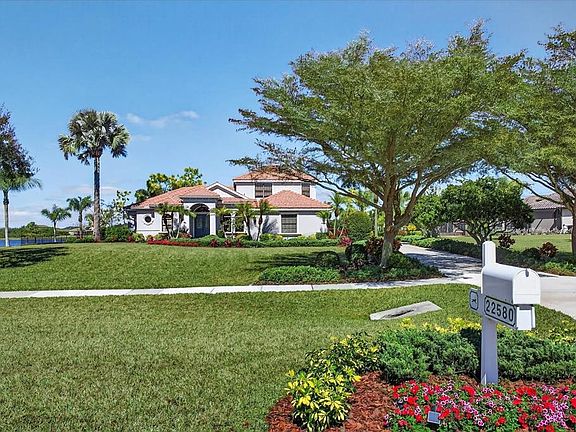 4th image of 22580 Morning Glory Cir