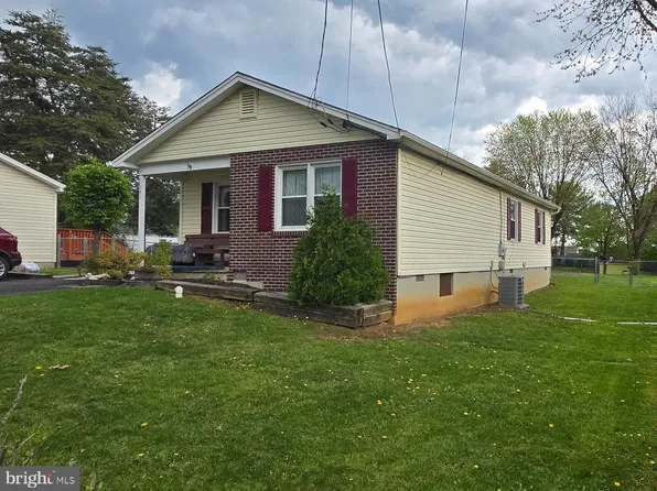 241 Broad Ave, Winchester, VA 22602