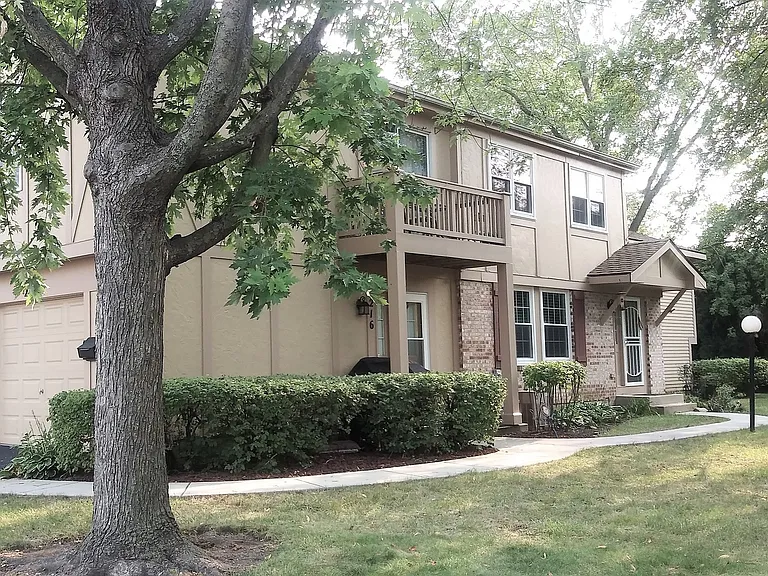 214 Redwood Ct — Photo 12