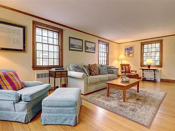 5th image of 15 Oriole St