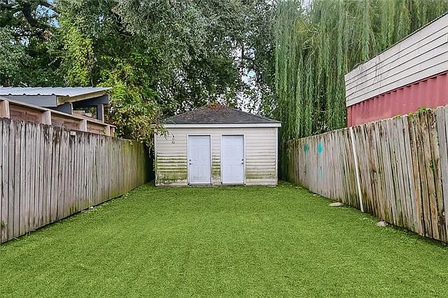2814 Dumaine St — Photo 14