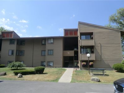 176 Watertree Dr, East Syracuse, NY, 13057